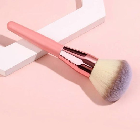 Eve Blush Brush makeup